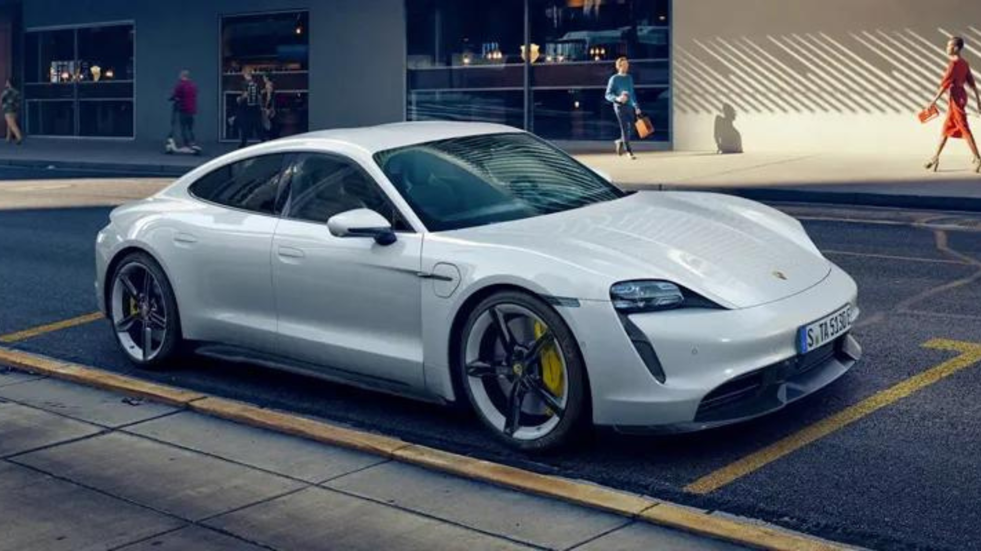 6 Favorite Features of the 2023 Porsche Cayenne - Porsche Tysons Corner Blog